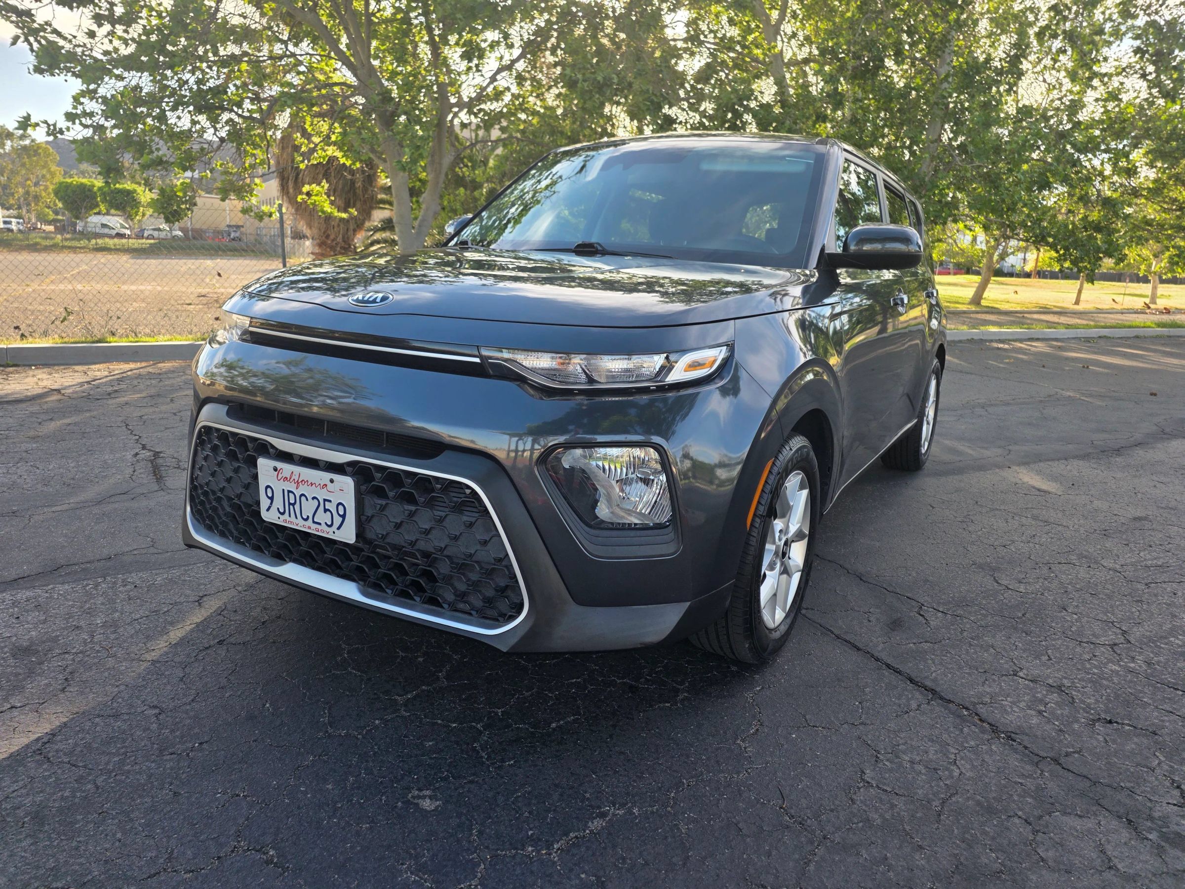 Used 2020 Kia Soul S FWD image 3