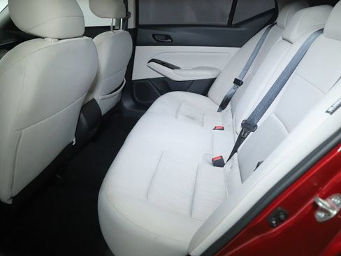 Used 2023 Nissan Altima 2.5 SV AWD/4WD image 14