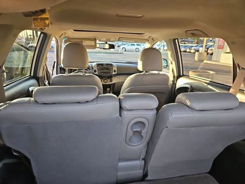 Used 2009 Toyota RAV4 Limited image 24