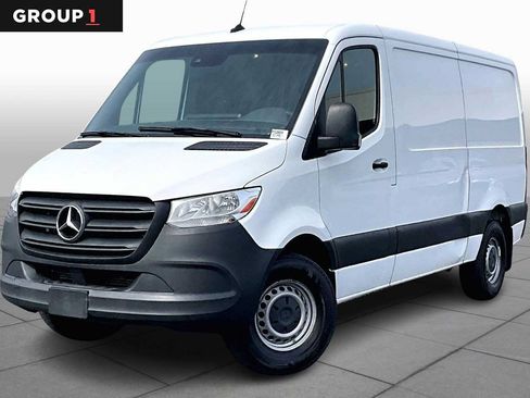 Used 2023 Mercedes-Benz Sprinter 2500 image 1