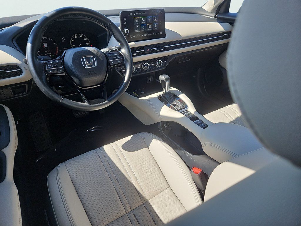 Certified 2025 Honda HR-V EX-L image 10