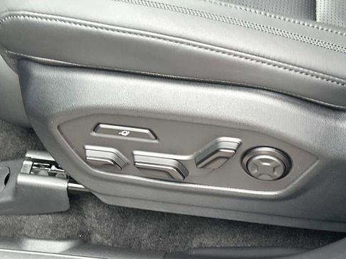 New 2026 Hyundai Santa Fe Calligraphy FWD image 17