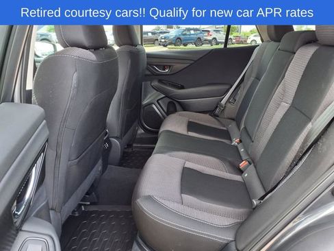 Certified 2025 Subaru Outback Premium w/ Popular Package #1A AWD/4WD image 8