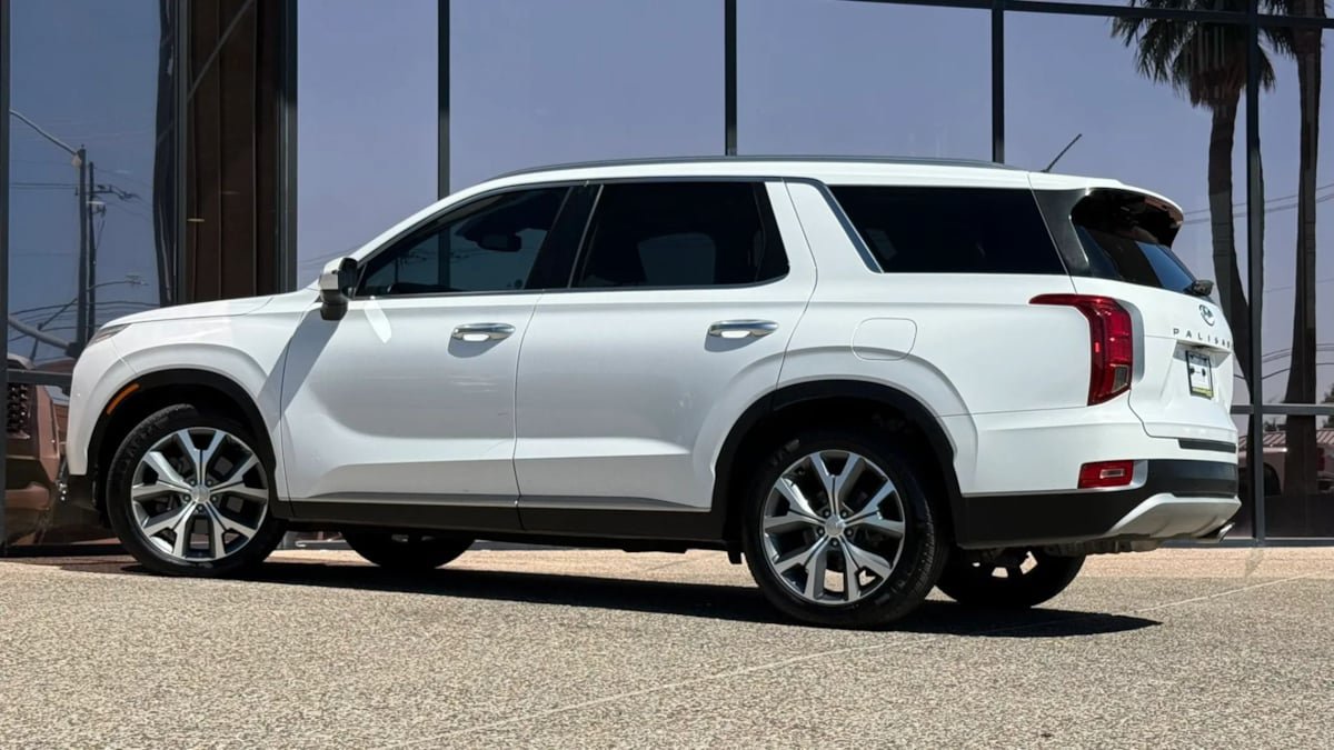 Used 2020 Hyundai Palisade SEL w/ Convenience Package FWD image 6
