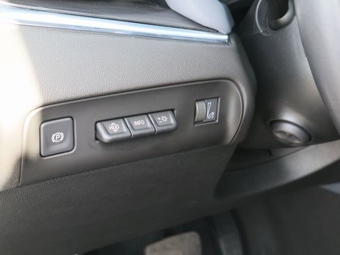 Certified 2023 Buick Enclave Premium image 11