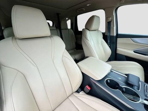 Used 2023 Acura MDX SH-AWD w/ Technology Package image 37