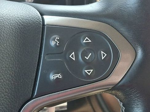 Used 2015 Chevrolet Silverado 1500 LTZ Z71 w/ LTZ Plus Package AWD/4WD image 23
