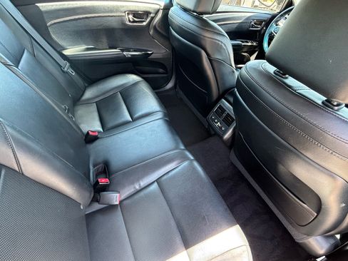 Used 2016 Toyota Avalon Limited w/ Toyota Safety Sense Package FWD image 29