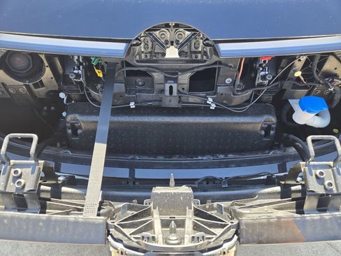 New 2025 Volkswagen ID. Buzz Pro S image 22