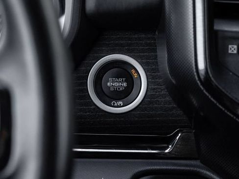 Used 2022 RAM 1500 Limited AWD/4WD image 24