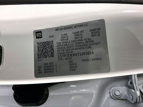 New 2026 GMC Canyon AT4 image 8