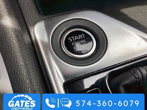 Used 2025 Nissan Sentra SV FWD image 15