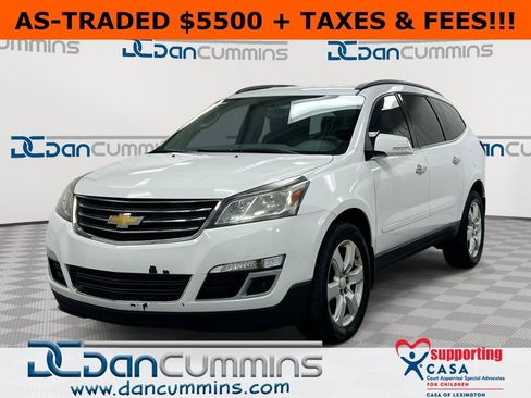 Used 2016 Chevrolet Traverse LT w/ Style and Technology Package FWD image 1