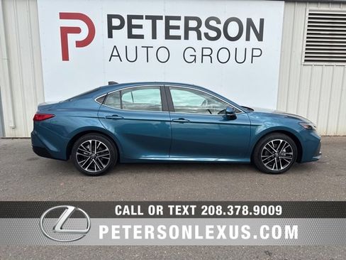 Used 2025 Toyota Camry XSE image 2