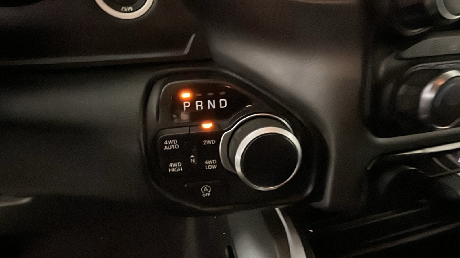 Used 2021 RAM 1500 Big Horn AWD/4WD image 25