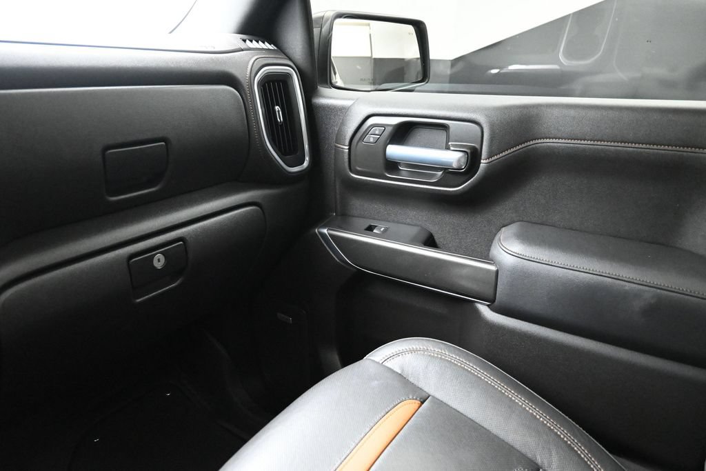Used 2021 GMC Sierra 1500 AT4 w/ AT4 Premium Package AWD/4WD image 15