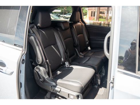 Used 2024 Honda Odyssey Sport image 19