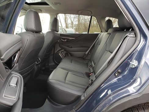 Used 2025 Subaru Outback Touring image 5