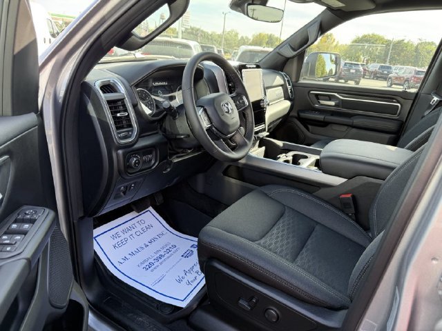 New 2026 RAM 1500 Big Horn AWD/4WD image 14