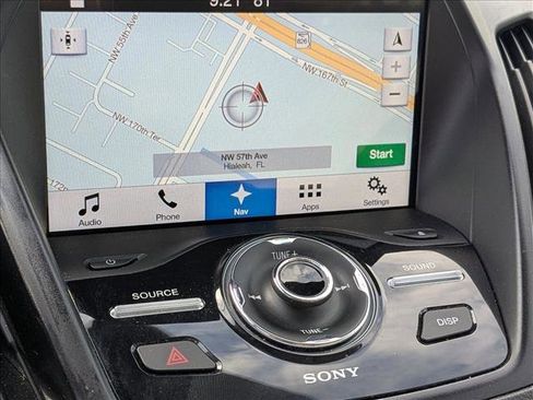 Used 2017 Ford Escape Titanium image 7