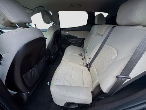 Used 2018 Hyundai Santa Fe Sport image 20