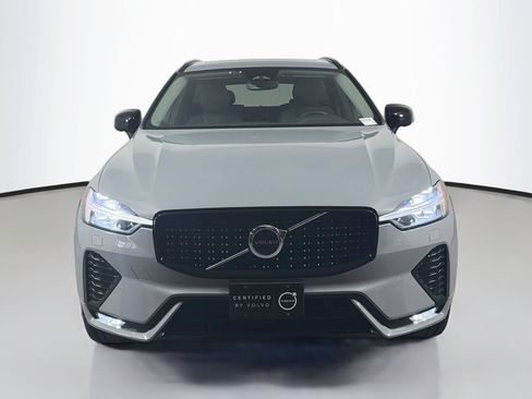 Certified 2024 Volvo XC60 B5 Plus w/ Climate Package AWD/4WD image 2