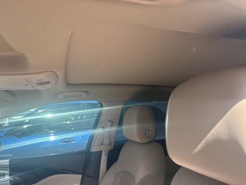 Used 2017 Buick Envision Essence w/ LPO, Cargo Package image 7