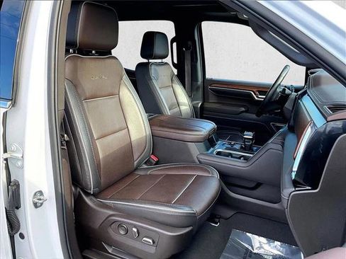 Certified 2023 GMC Sierra 1500 Denali w/ Denali Reserve Package image 9