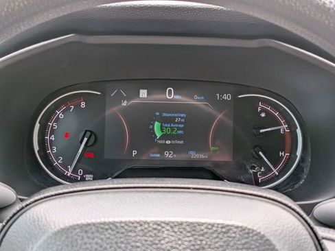 Used 2024 Toyota RAV4 XLE FWD image 33