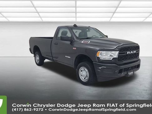 Used 2022 RAM 2500 Tradesman image 3