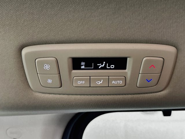Certified 2026 Kia Carnival EX FWD image 25