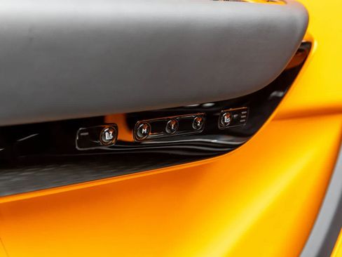 New 2026 Rolls-Royce Cullinan image 11