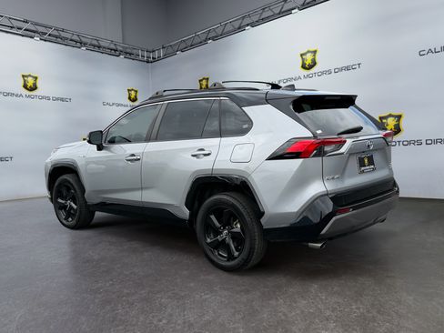 Used 2020 Toyota RAV4 XSE w/ XSE Grade Weather Package AWD/4WD image 3