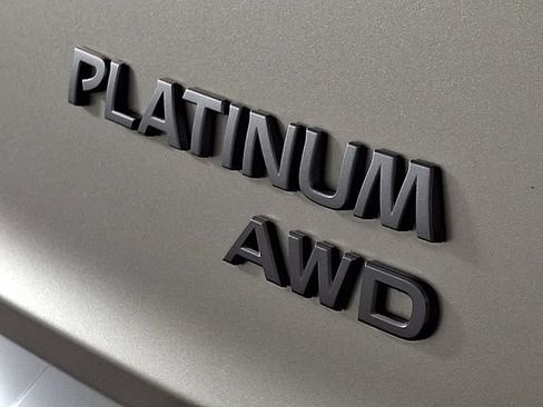 Used 2026 Nissan Rogue Platinum w/ Platinum Premium Package AWD/4WD image 32