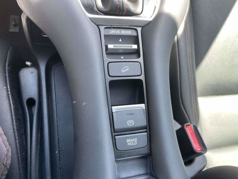 Used 2024 Honda HR-V Sport image 32