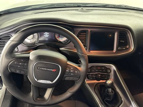Used 2017 Dodge Challenger R/T w/ Quick Order Package 22P T/A RWD image 10