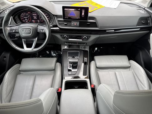 Used 2020 Audi Q5 2.0T Premium Plus w/ Premium Plus Package AWD/4WD image 13