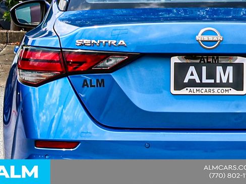 Used 2024 Nissan Sentra SV FWD image 13