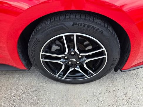 Used 2021 Ford Mustang Premium RWD image 15