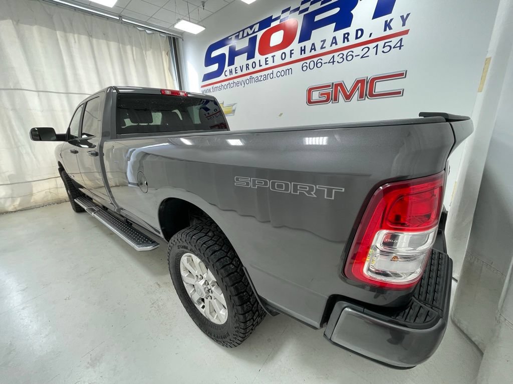 Used 2021 RAM 3500 Big Horn w/ Level 1 Equipment Group AWD/4WD image 7
