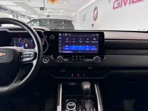 Used 2023 Chevrolet Colorado W/T w/ Advanced Trailering Package image 18