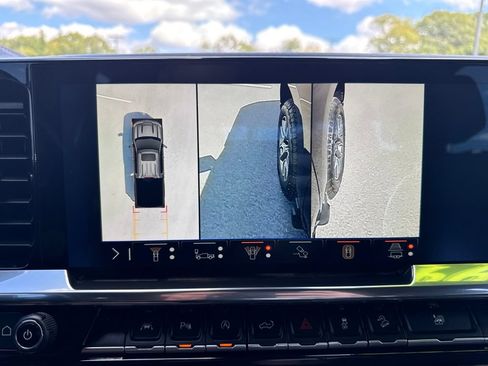 Used 2024 Chevrolet Silverado 1500 RST w/ RST All Star Premium Package AWD/4WD image 39