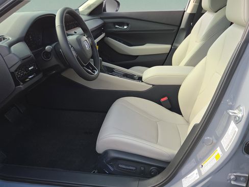 New 2026 Honda Accord EX-L image 11