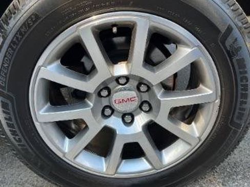 Used 2015 GMC Yukon Denali w/ Premium Package AWD/4WD image 68