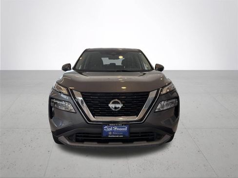 Used 2022 Nissan Rogue SV AWD/4WD image 3
