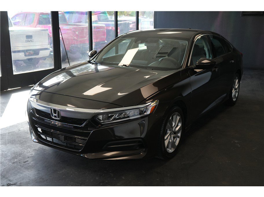 Used 2018 Honda Accord LX image 3