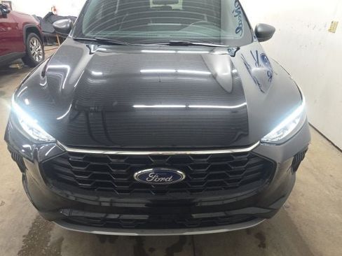 Certified 2024 Ford Escape ST-Line w/ Tech Pack #1 AWD/4WD image 20