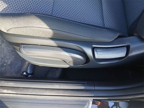 Certified 2023 Kia Soul LX w/ LX Technology Package image 12