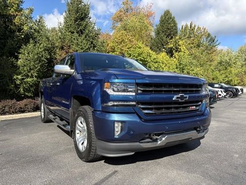 Used 2017 Chevrolet Silverado 1500 LTZ Z71 w/ LTZ Plus Package image 8