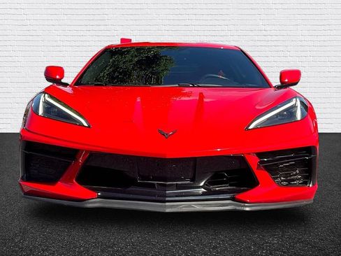 Used 2020 Chevrolet Corvette Stingray Coupe w/ Z51 Performance Package RWD image 2